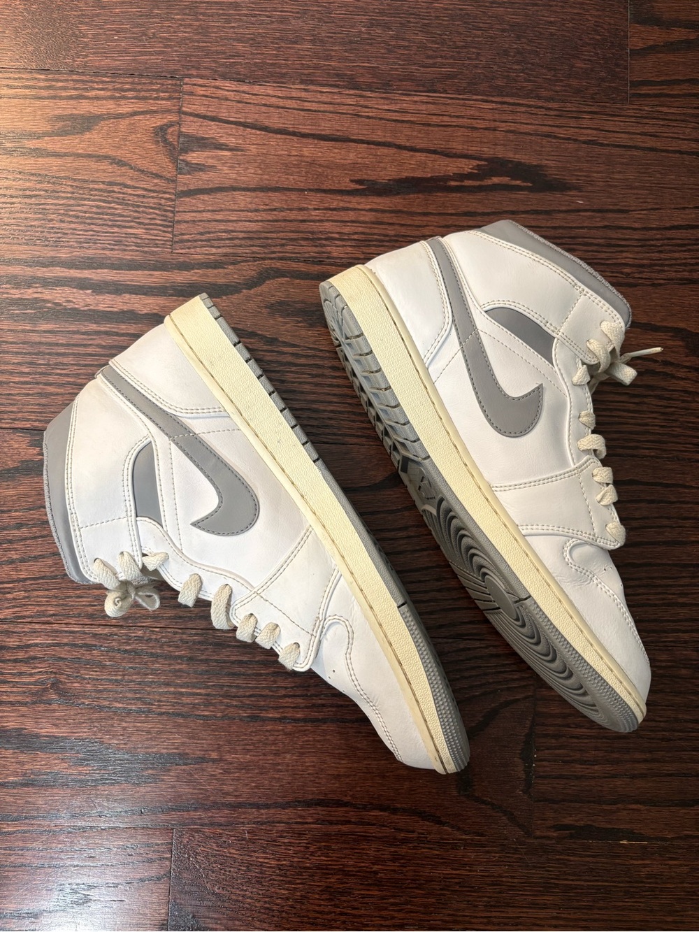 Jordan Air Jordan 1 Mid White Stealth Grey Sneakers Men’s US 12 - Picture 4 of 12